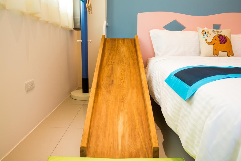 Fruit B&B Цзяоси Экстерьер фото